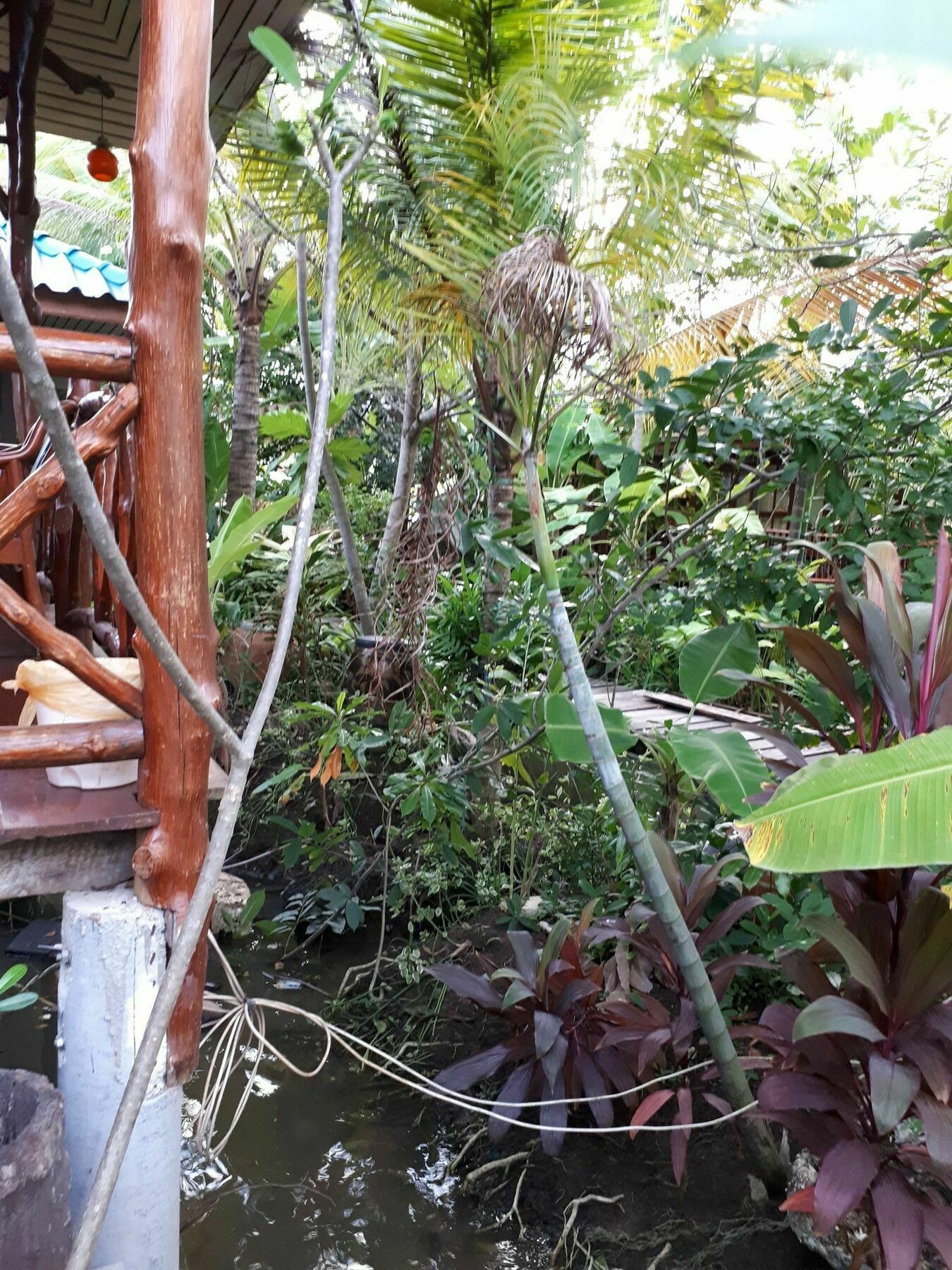 Sansuk Resort Амфава Екстериор снимка